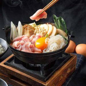 Hgjgwqh Japanese Style Cast Iron Shabu Shabu Hot Pot Sukiyaki Nabe with Wood Lid and Cooking Stove Traditional Nonstick Cookware Serveware for Sukiyaki Noodle Ramen Soup,20cm/7.9inch