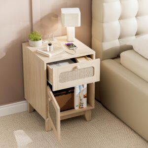 Callales Modern Wicker Rattan Stand,Rattan Stand with Drawer and Charge Station, Wooden Side End Table for Small Spaces, Natural Wood BedsideTable for Bedroom,Easy Assembly (with Charging Station, 2)