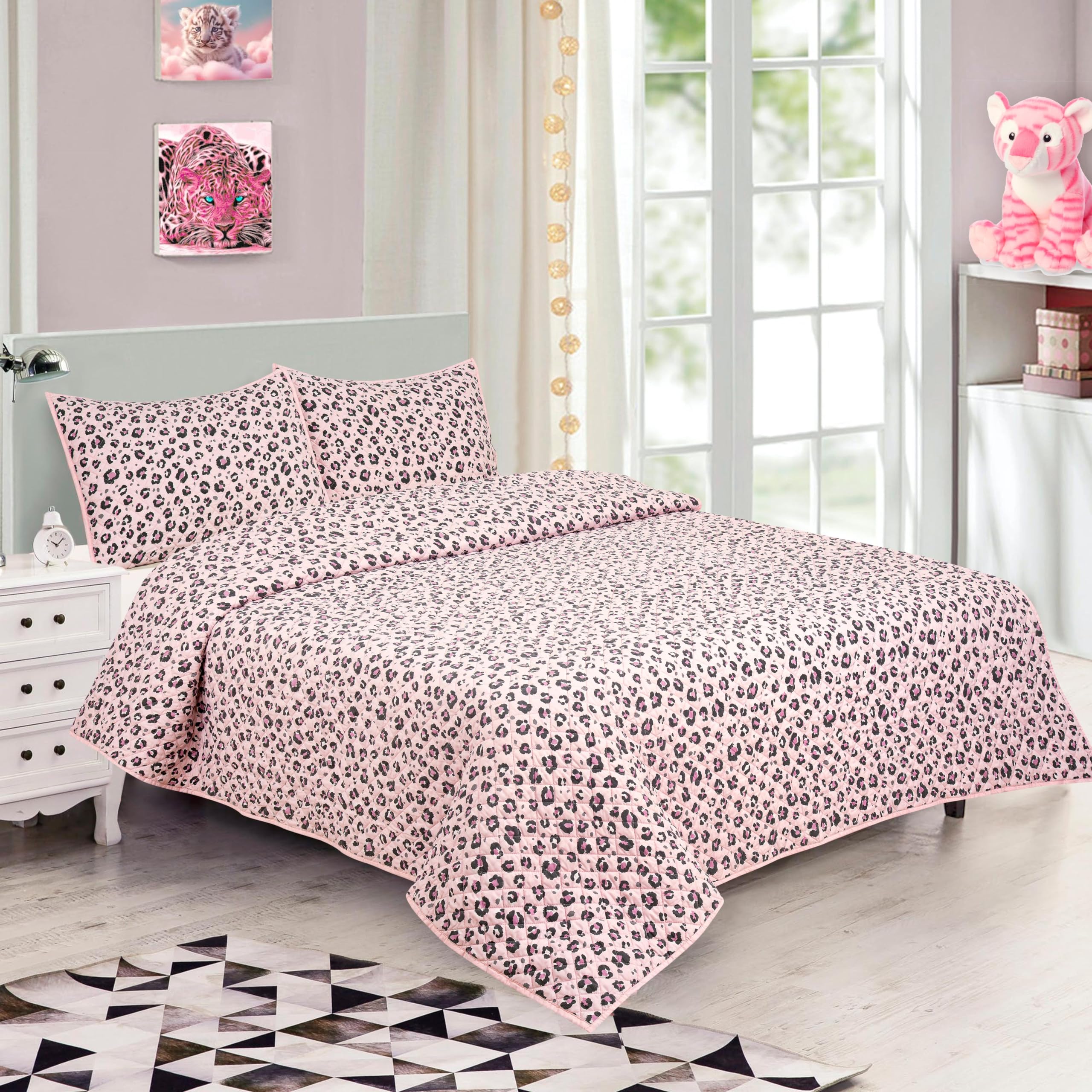 Kidz Mix Cheetah Girl Power Quilt Set, Queen