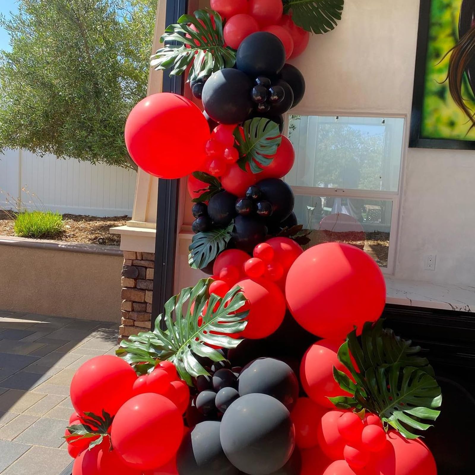 Red Black Balloons Garland Arch Kit, 134pcs Black and Red Party Balloons with Different Size for Graduation, Birthday, Anniversary, BBQ Casino, New Year Party Decorations Supplies