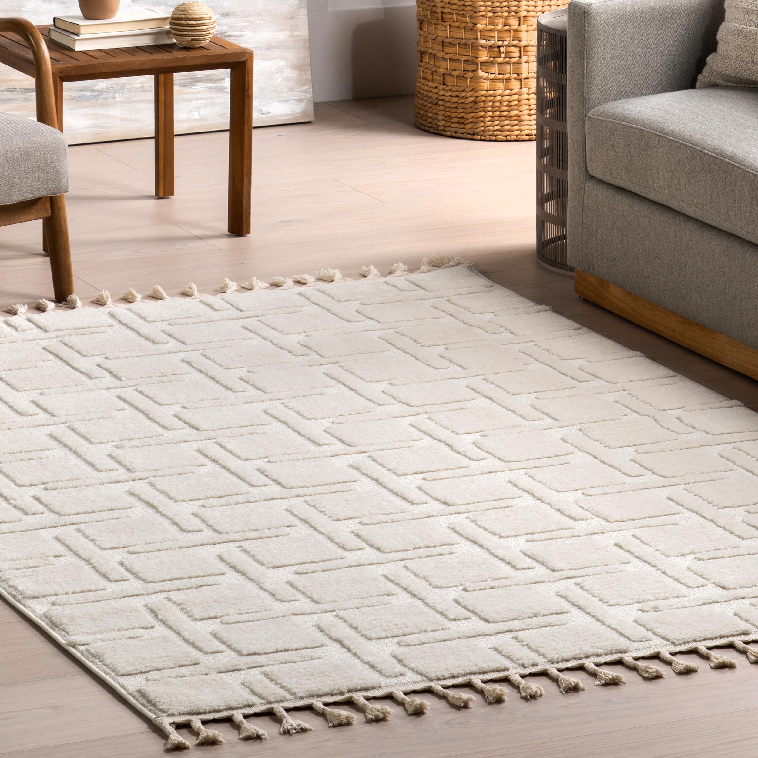 nuLOOM Alafia Geometric 7x9 Area Rug for Living Room Bedroom Dining Room Kitchen, Off White