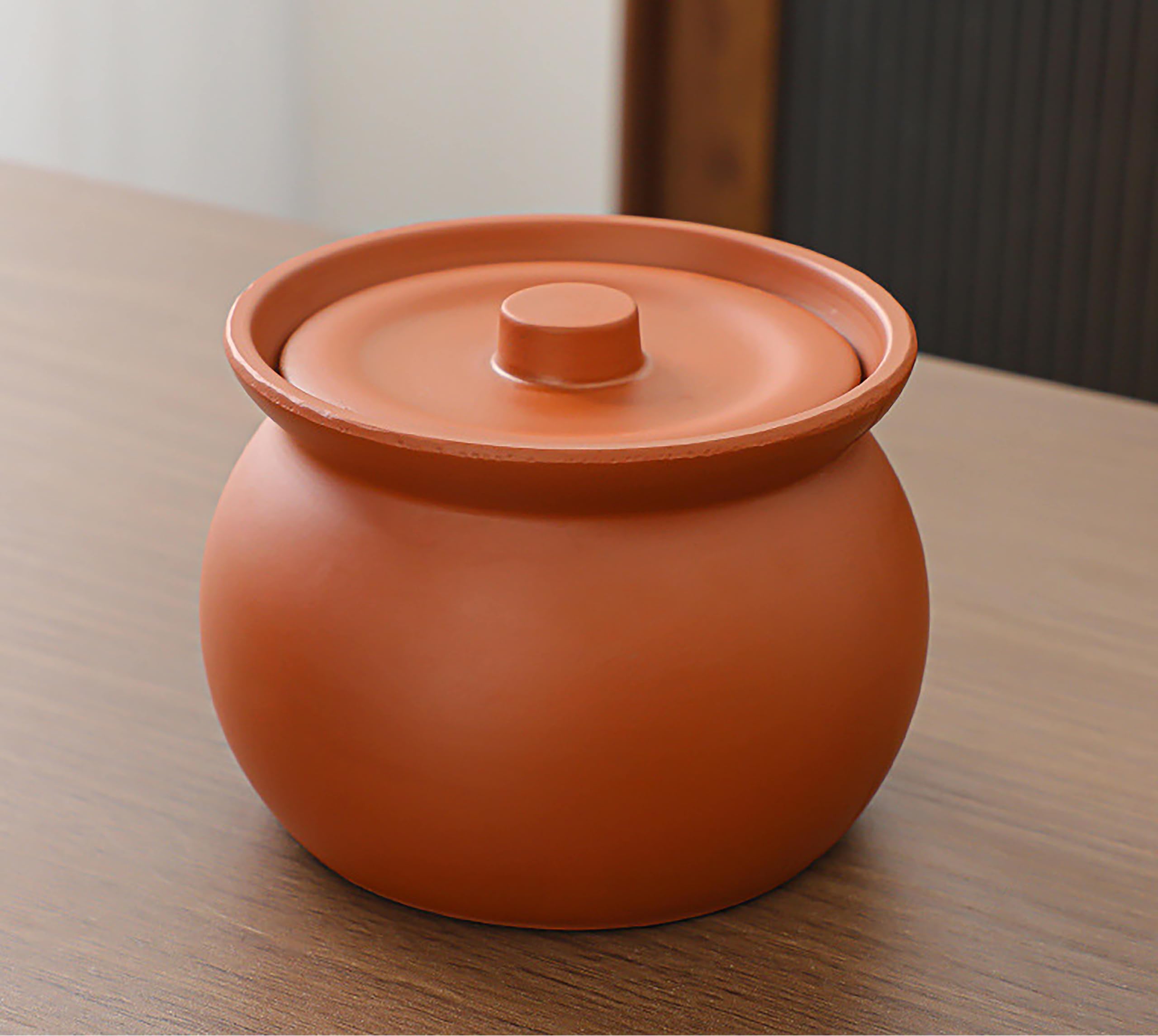 Generic Cute Mini Kitchen Clay Cooking Pot - Traditional Ceramic Pot with Lid for Healthy Cooking - Multipurpose Cooking Pot Use for Home Kitchen or Restaurant, 9cmx12cmx12cm, Brown