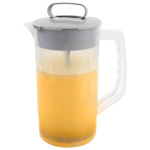 1 pack mixing pitcher for drinks 2 quart/ 64oz plastic water pitcher with lid，easy-mix juice container，angled plastic blades and adjustable mixer plunger for juice, tea, beverage container