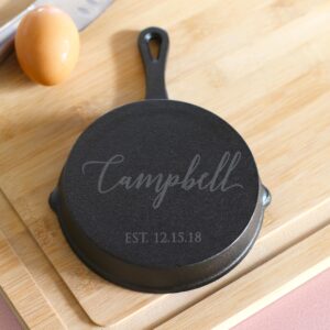 MYETCHEY Personalized Engraved Cast Iron Pan, Customized Cast Iron Skillet, Pre-Seasoned Cast Iron Pan, Cooking Pan for Stovetop, Baking Pan, Kitchen Tool, Wedding Gift (Campbell)