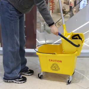 Midoneat Commercial Mop Bucket with Side Press Wringer on Wheels, Including One Commercial Mop, 35 Quart, Yellow