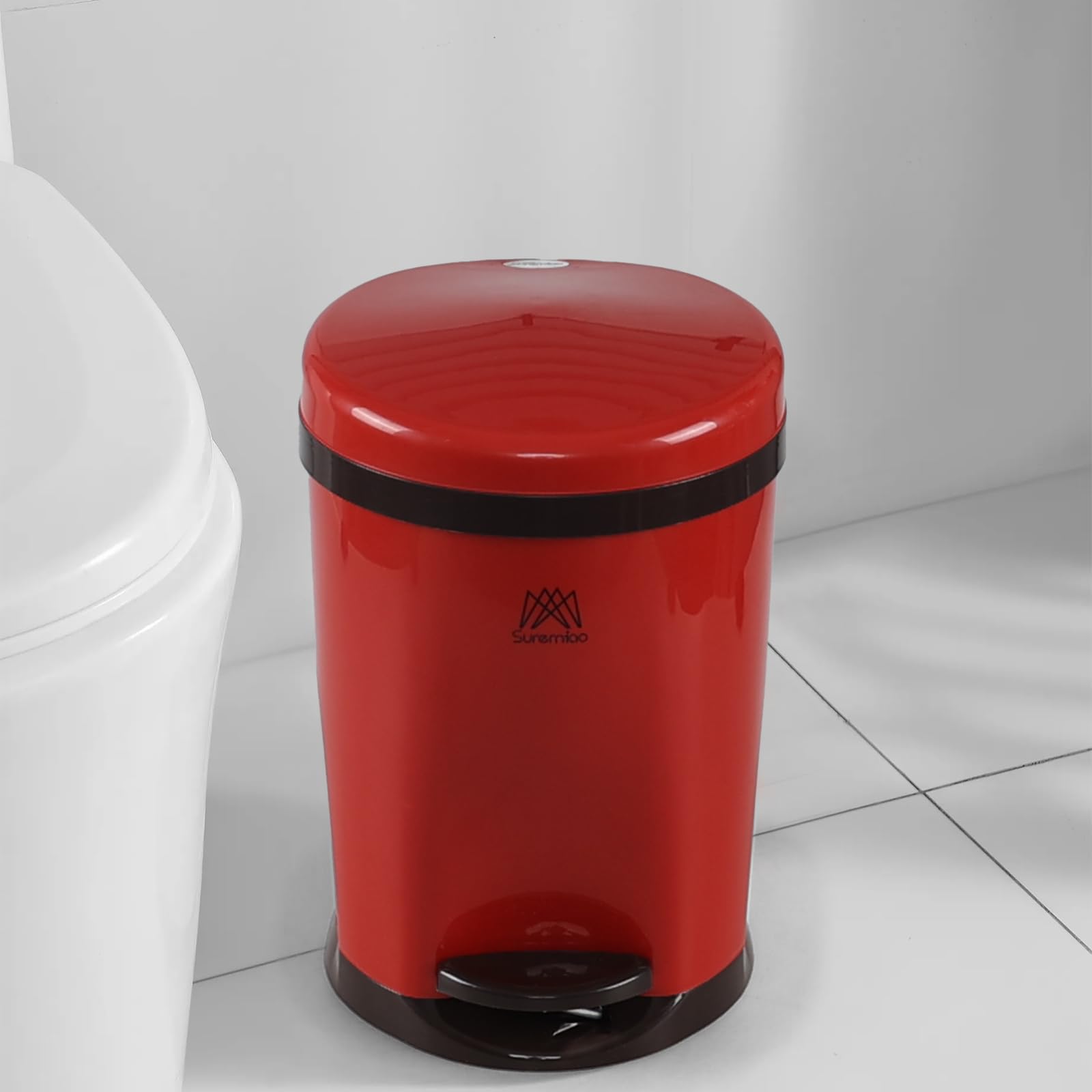 Julyeen Plastic Round Kitchen Step Trash Can, 1.8 Gallons Garbage Bin with Soft Close Lid and Removable Bucket, Red