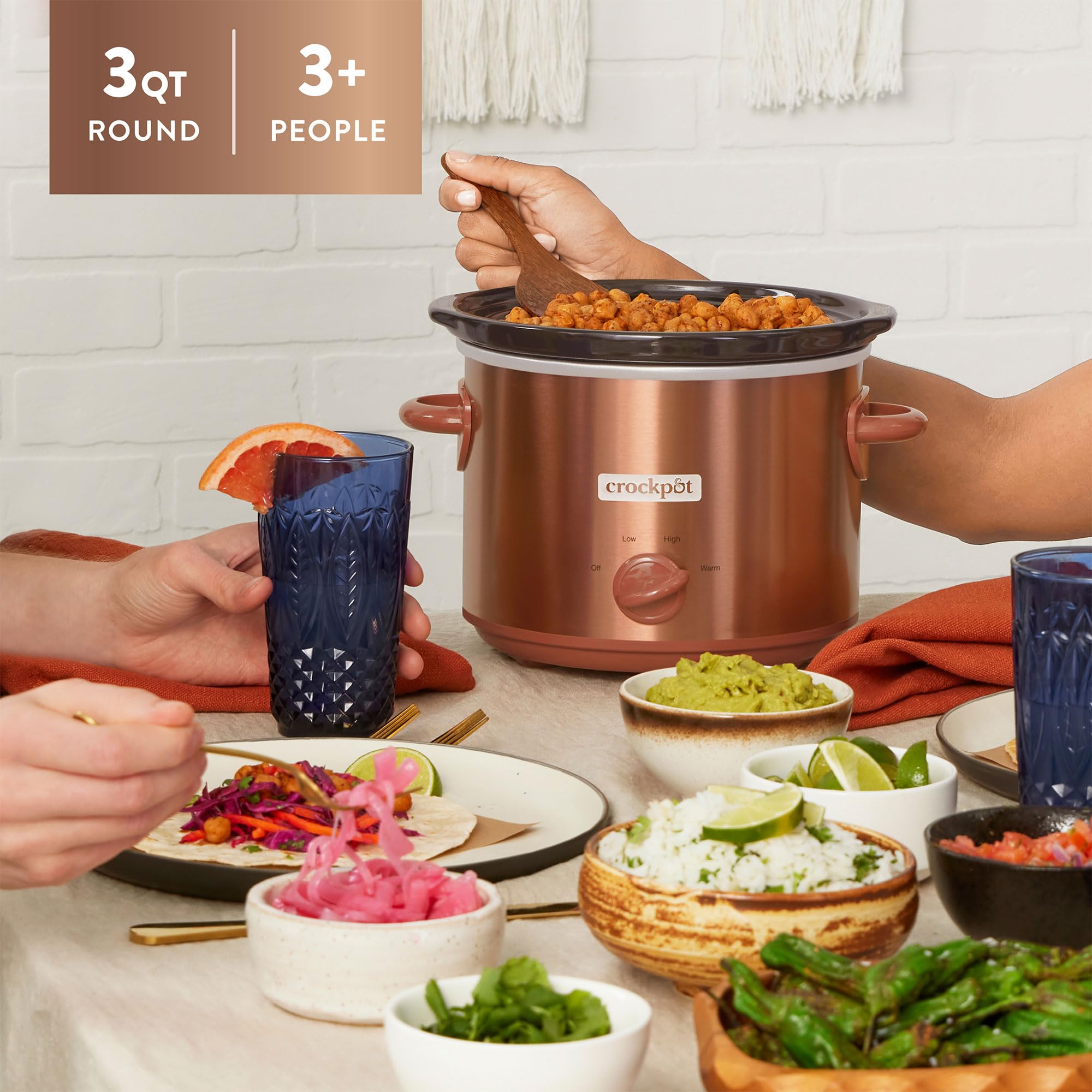 Crock-Pot 3 Quarts Manual Design Series Slow Cooker with 3 Manual Heat Settings Cooks Meals for 3 Plus People with Removable Stoneware Bowl, Copper