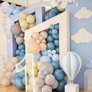 Enanal Up Up and Away Balloon Garland Arch Kit, 152pcs Dusty Slate Fog Baby Blue and Sand White Balloons with Hot Air Balloon and Cloud Foil Balloons for Baby Shower Decoration Teddy Themed Party