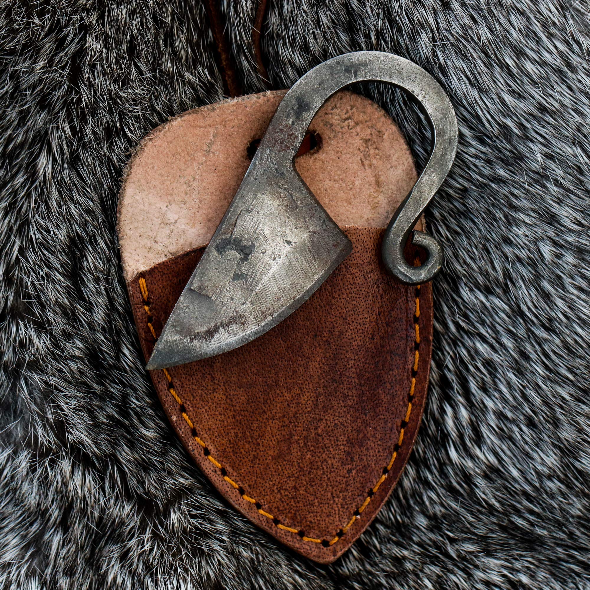 VikingsBrand - Hand Forged Viking-styled Knife (Leather Sheath) | Unique Gifts for Men and History Lovers | Damascus Steel Celtic Knife with Leather Necklace Cord | (Brown Leather Sheet)