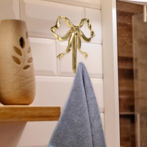 MAGICLULU Golden Bow Shape Hook Retro Bow Wall Hook Large Wall Mounted Bow Coat Hook for Home Kitchen Bathroom Office Small