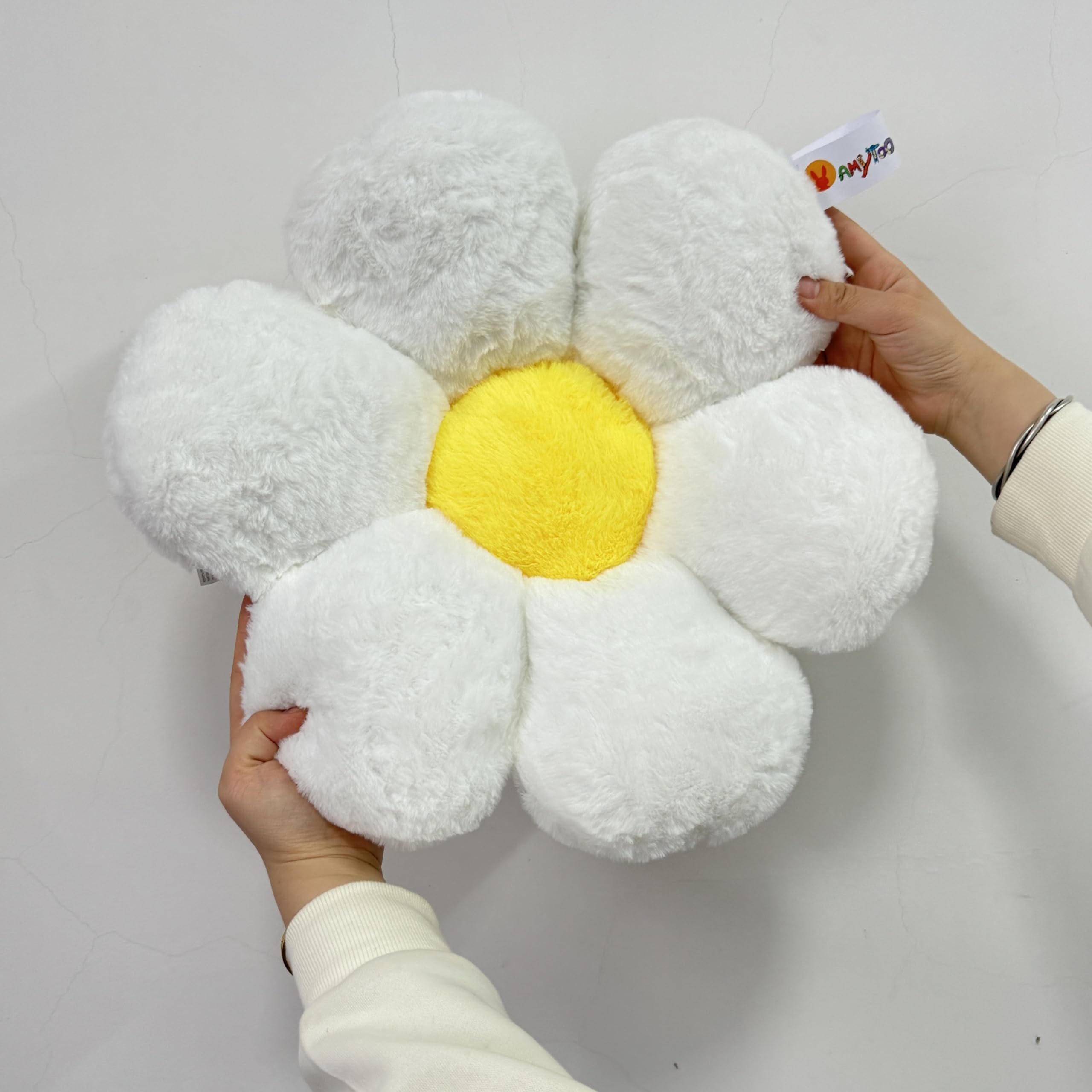 AmyToo 20” Flower Pillow Shaped Throw Pillow Daisy Pillow Plant White Pillows Aesthetic Room Floor Cushion Decor for Teen Girls Sofa Bedroom Kids' Throw Pillows