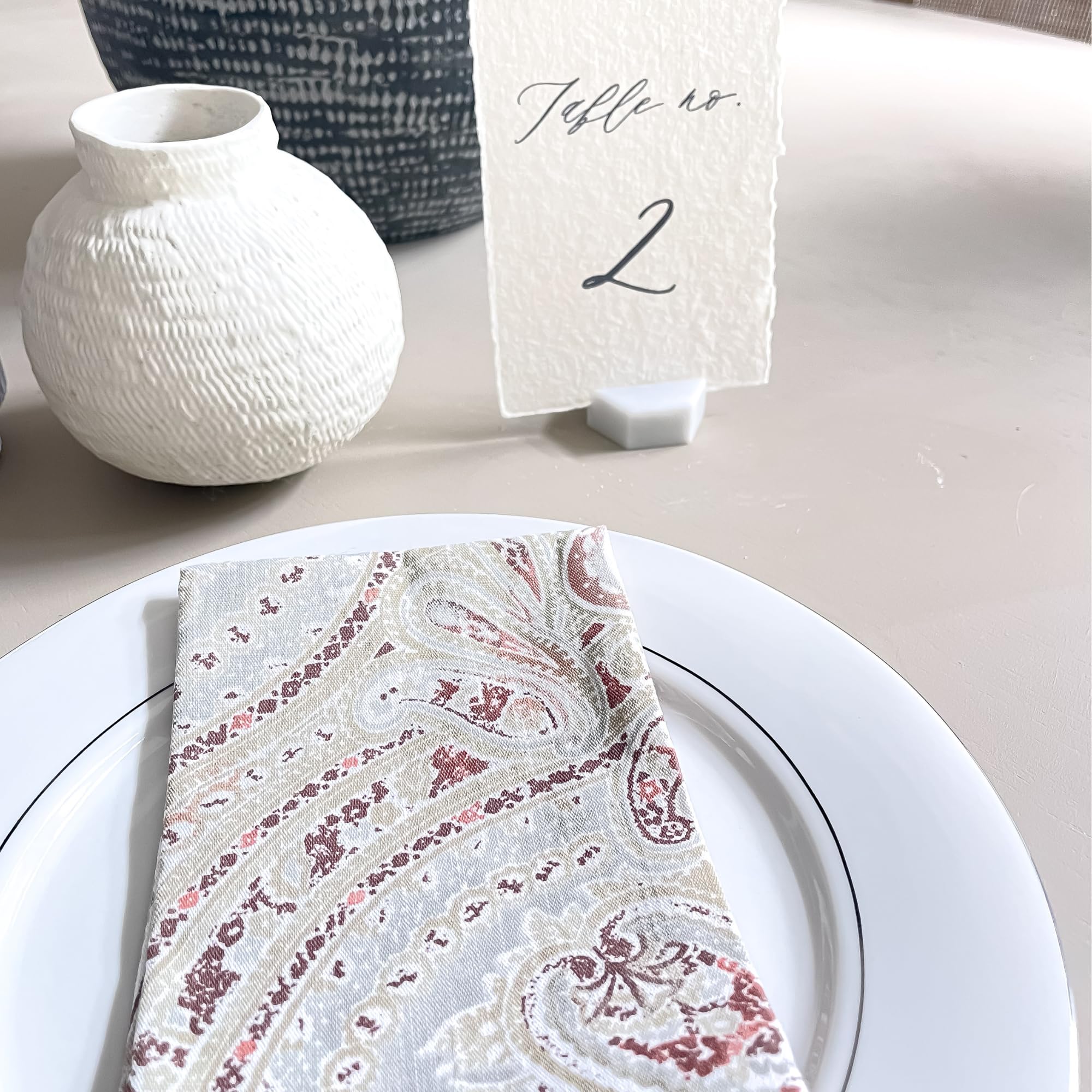 Roselei & Ivory | Marble Place Card Holder (Set of 2) for Card Stock, Perfect for sophisticated table decor, dinner party, weddings, labeling charcuterie boards