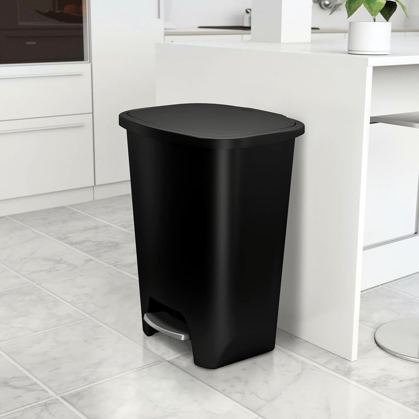 AzoOb 20 Gallon Trash can - Plastic Kitchen Trash can with lid and Odor Prevention - Hands Free with Footboard and Garbage Bag Ring, Black