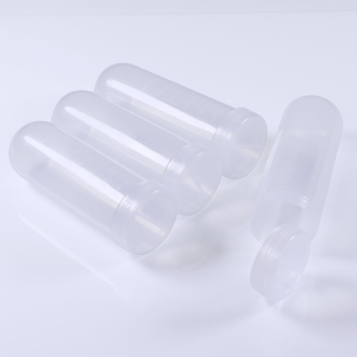 BIPEE Centrifuge Tubes100 ml Higher Quality Conical Test Tubes, Round-Bottomed centrifuge Tube， Test Tubes with caps, Plastic Container with Graduated and Write Marks (30pcs, 100ml)