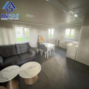 Prefabricated Mini Portable Modular Container Home for Winter Prefab Expandable Small House Tiny Villa with Toilet