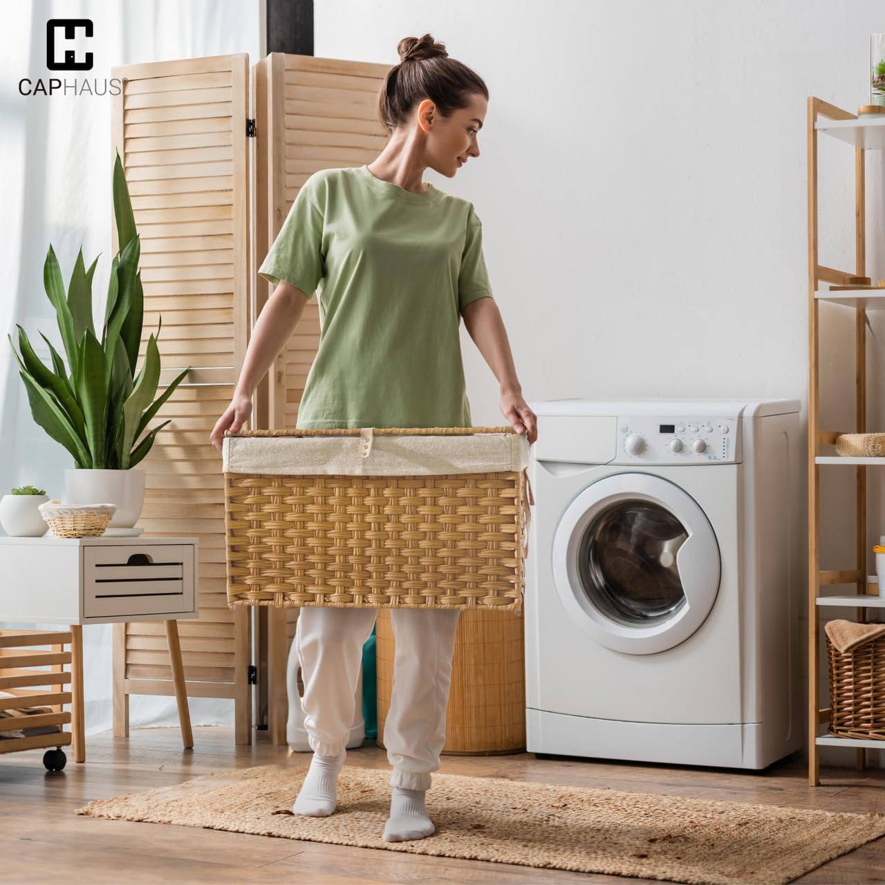 CAPHAUS Handwoven Storage Basket w/Lid and Handles, 2 Removable Liner Bags, Foldable Clothes Basket for Laundry, Large Synthetic Rattan Laundry Basket w/Lid, Laundry Basket w/Lid, 160L, Brown