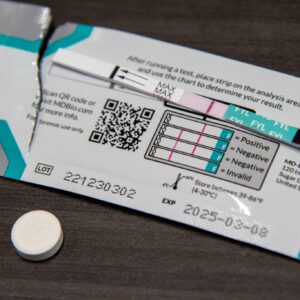 MD-Bio Fentanyl Test Strips | Fast and Reliable | Highly Sensitive Fentanyl Testing | Easy, Step-by-Step Instructions (5), Teal