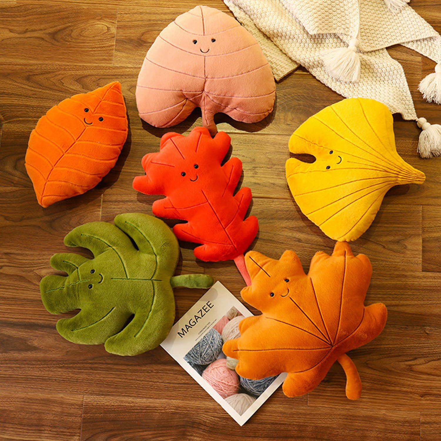 TONGSONG Soft Plush Maple Leaf Pillow Stuffed Maple Leaf Animal Plush Toy Maple Leaf Plushies Home Decor for Lover in Birthday and Holiday