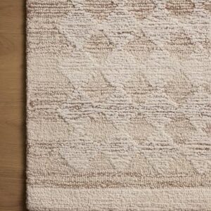 Loloi Magnolia Home by Joanna Gaines x Rae Natural/Ivory 5'-0" x 7'-6" Area Rug