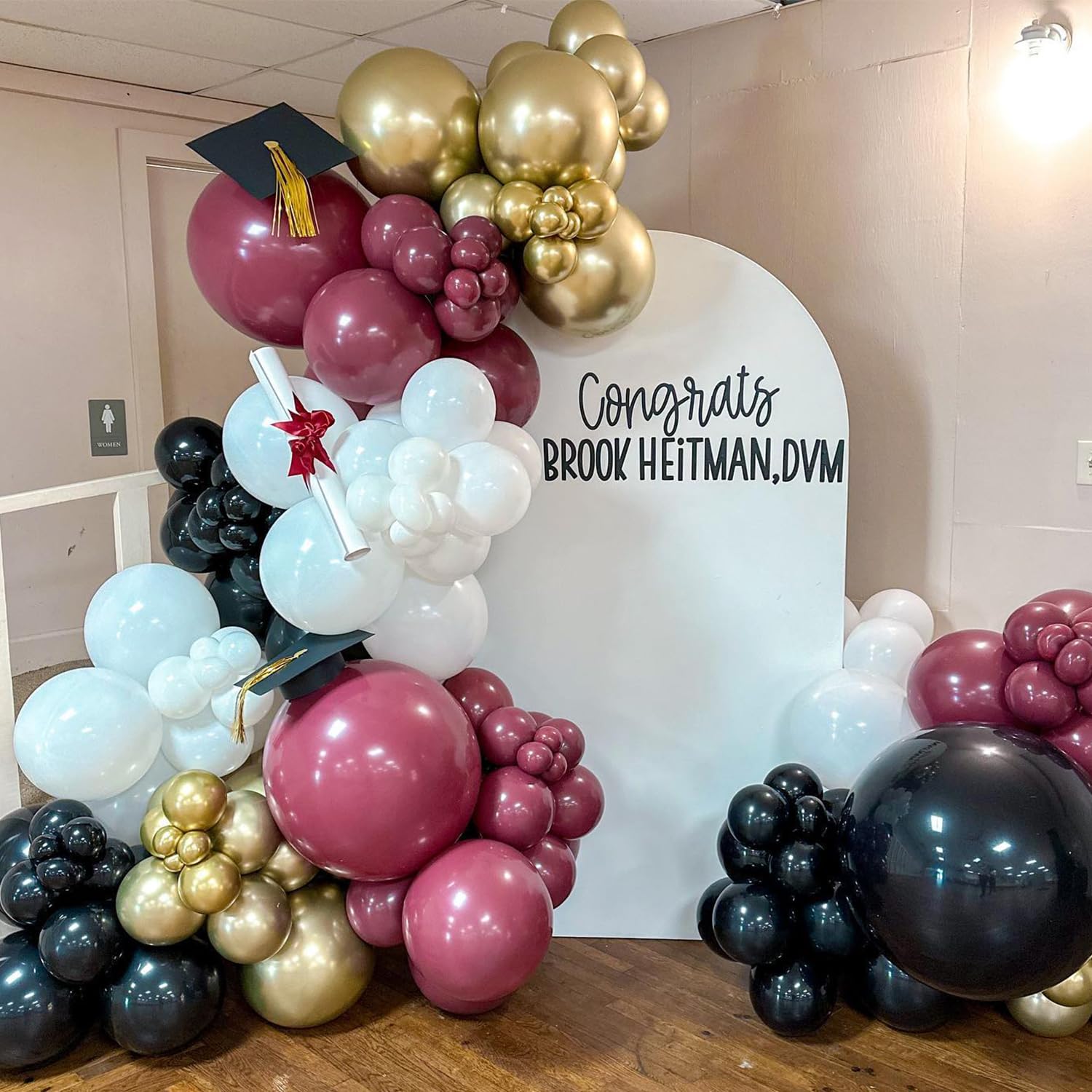 139Pcs Burgundy and Gold Balloon Arch Garland Kit for Graduation Party Decorations,Maroon Black Metallic Gold Confetti Balloons for Class of 2024 Congrats Grad Celebrations Birthday Supplies