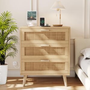 rovaurx rattan nightstand with charging station, night stand with 3 drawers, 23.6" w bedside end table for bedroom, side table with solid wood legs, boho style, natural rctg110me