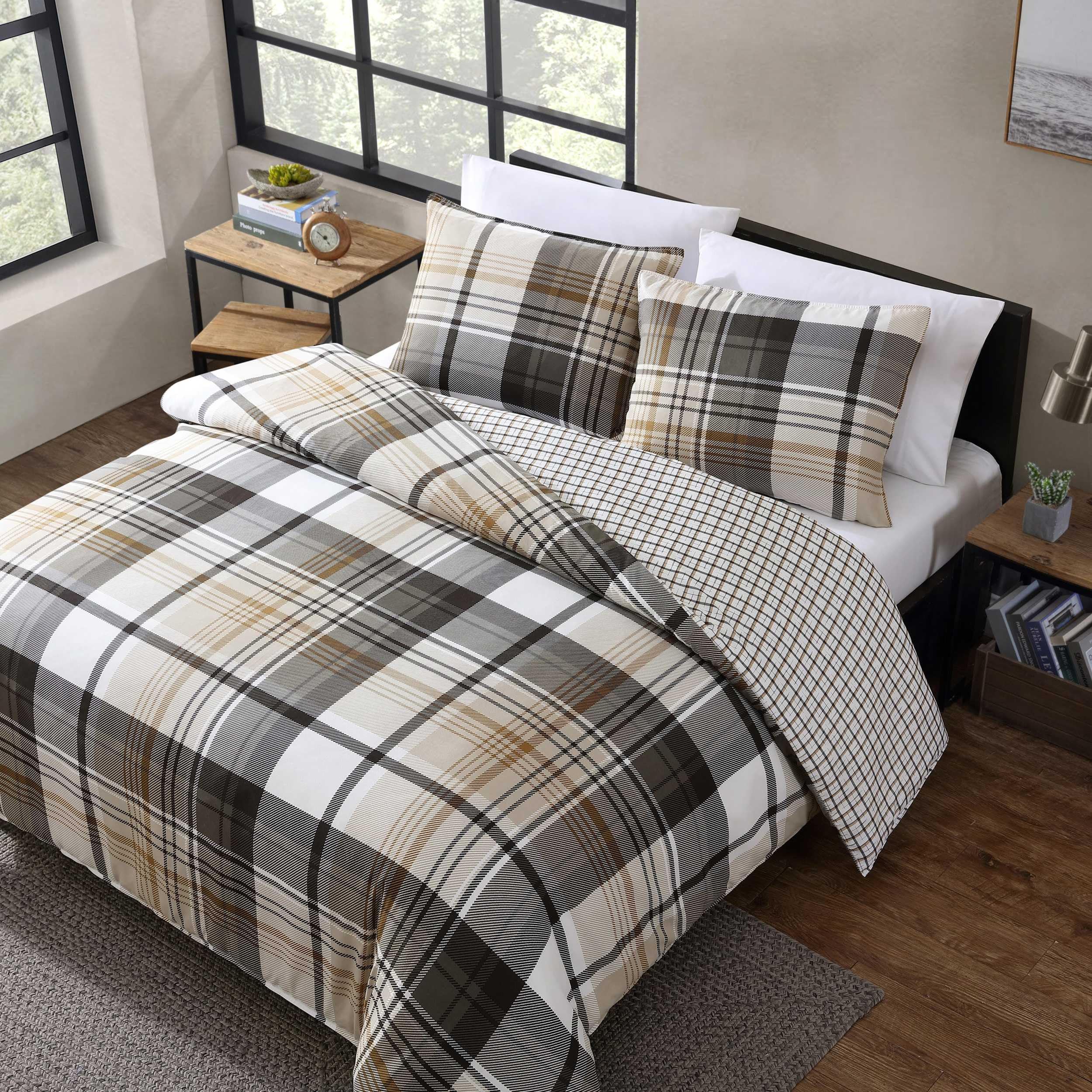 Eddie Bauer - King Duvet Cover Set, Reversible Microsuede Bedding Set with Matching Shams, Casual Home Decor (Normandy Plaid Black, King)