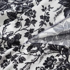 Betsey Johnson - Queen Duvet Cover, Soft Bedding Set with Matching Shams, Floral Home Decor (Betseys Toile Black, Queen)