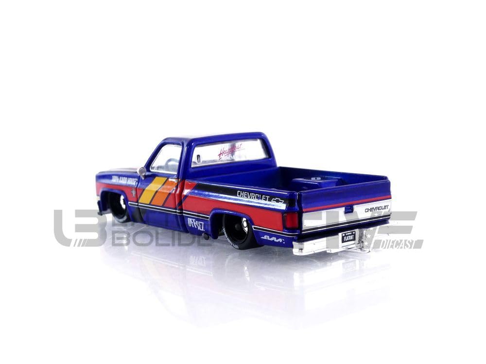 True Scale Miniatures Model Car Compatible with Chevrolet Silverado Kaido Works V2 Limited Edition 1/64 Diecast Model Car Kaido House KHMG099, Blue