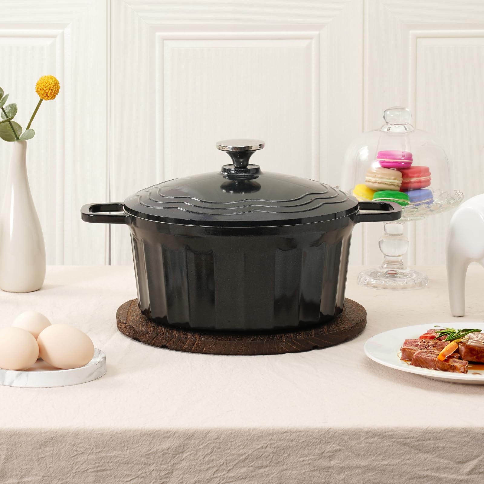 Dutch Oven Pot with Lid, 6.5 Quart Enameled Cast Aluminum Non-Stick Lightweight Pot for Braising, Baking and More, Oven Safe up to 446° F, Works on All Stovetops