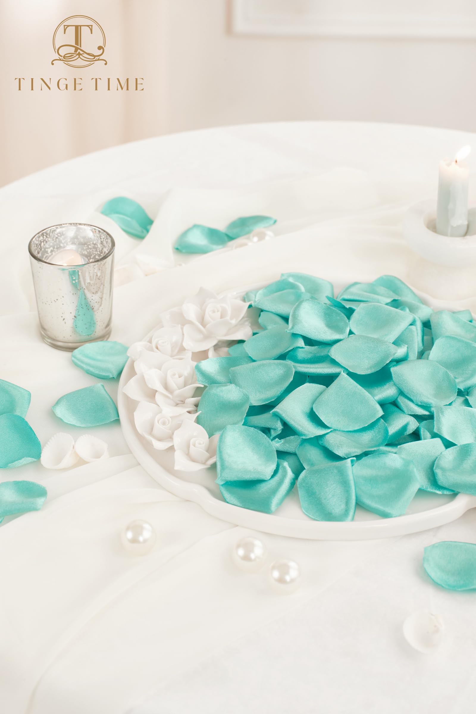 TINGE TIME 300pcs Silk Rose Petals Teal Green Heart Flower Petals for Wedding Flower Girl Basket Aisle Scatter Dinner Table Centerpieces Party Confetti Bridal Shower Romantic Night Decoration