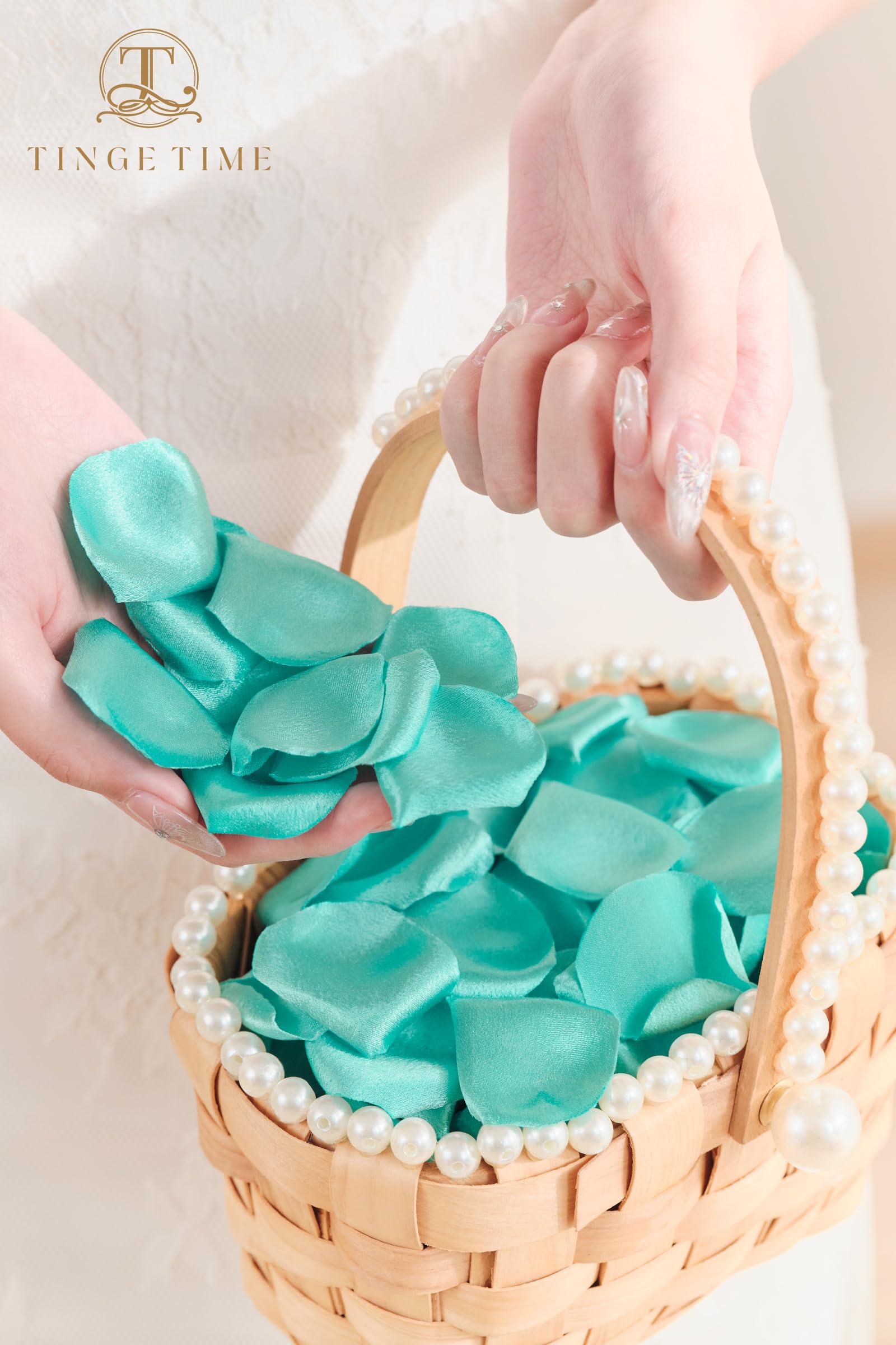 TINGE TIME 300pcs Silk Rose Petals Teal Green Heart Flower Petals for Wedding Flower Girl Basket Aisle Scatter Dinner Table Centerpieces Party Confetti Bridal Shower Romantic Night Decoration