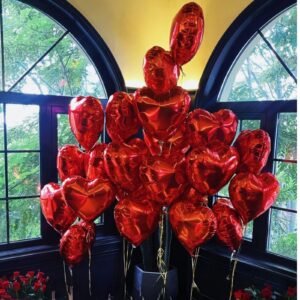 12 Pcs Heart Balloons, 18 inch Red Heart Shaped Balloons, Big Heart Mylar Helium Balloons, Heart Love Foil Balloons for Wedding Baby Shower Anniversary Backdrop Valentine Balloons Party Decorations