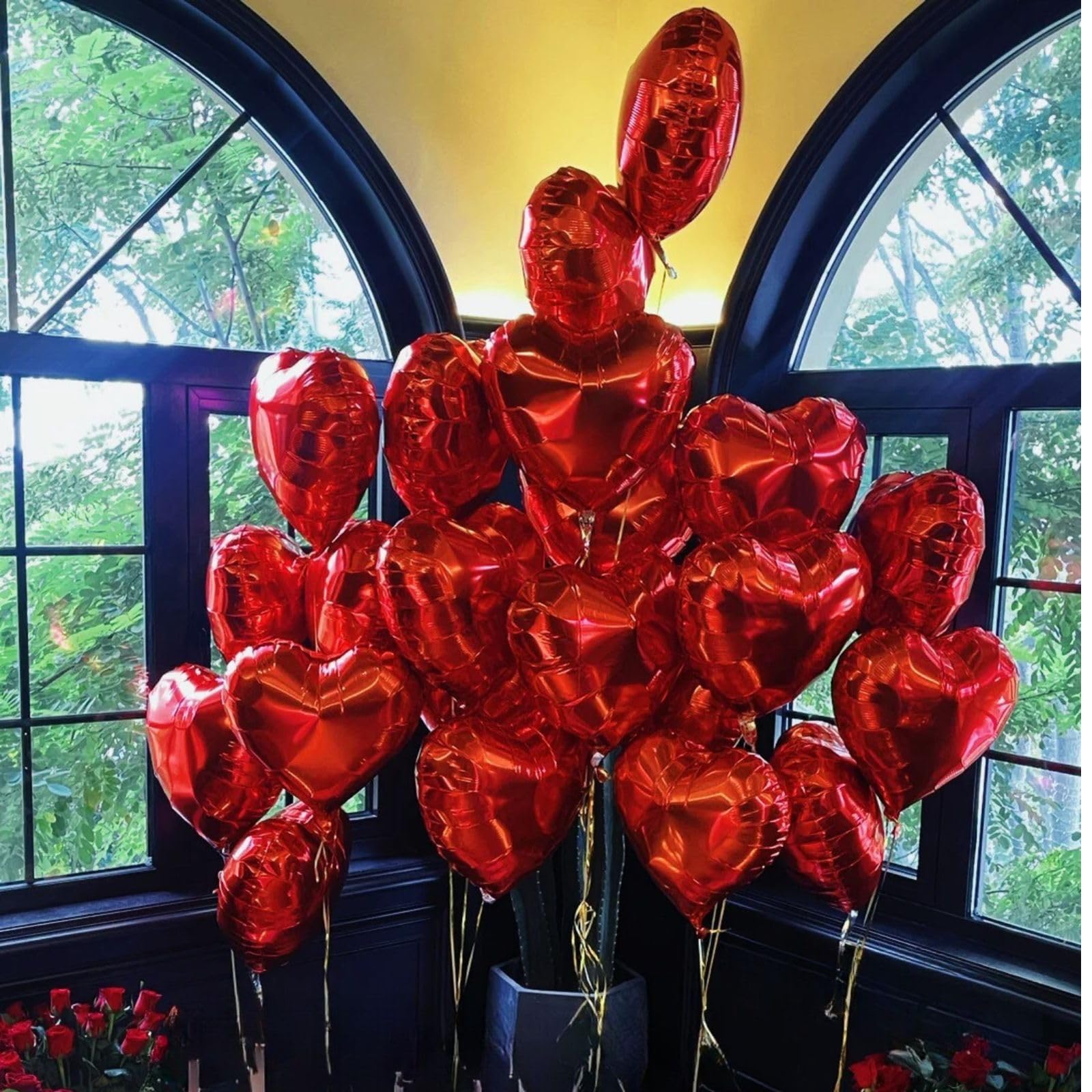 12 Pcs Heart Balloons, 18 inch Red Heart Shaped Balloons, Big Heart Mylar Helium Balloons, Heart Love Foil Balloons for Wedding Baby Shower Anniversary Backdrop Valentine Balloons Party Decorations