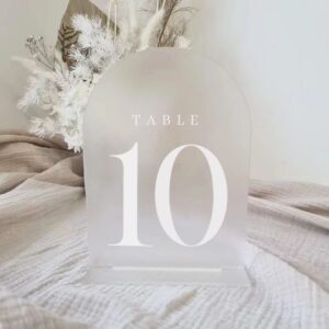 JINMURY Frosted Arch Table Numbers 1-5 with Stands, 5 Pack 5"x7" Frosted Arch Acrylic Table Numbers and Base, Perfect for Wedding Party Event