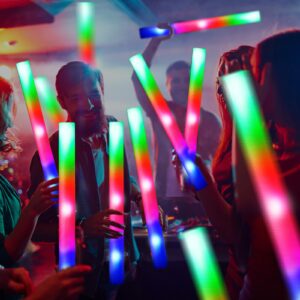 OLUPP 48 Pcs Foam Glow Sticks, Glow Sticks Bulk with 3 Modes Colorful Flashing, Light Up Baton Wands for Kids, Glow Stick Party Pack for Wedding, Raves, Concert, Camping, New Year Carnival