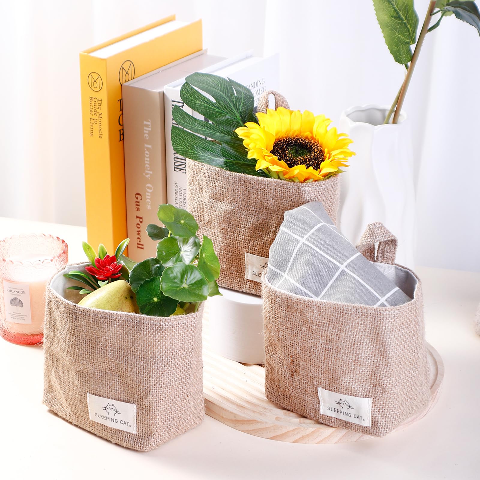 TENEBRALUX Small Cotton and Linen Hanging Storage Basket for Desktop, Ideal for Organizing Keys and Miscellaneous Items.