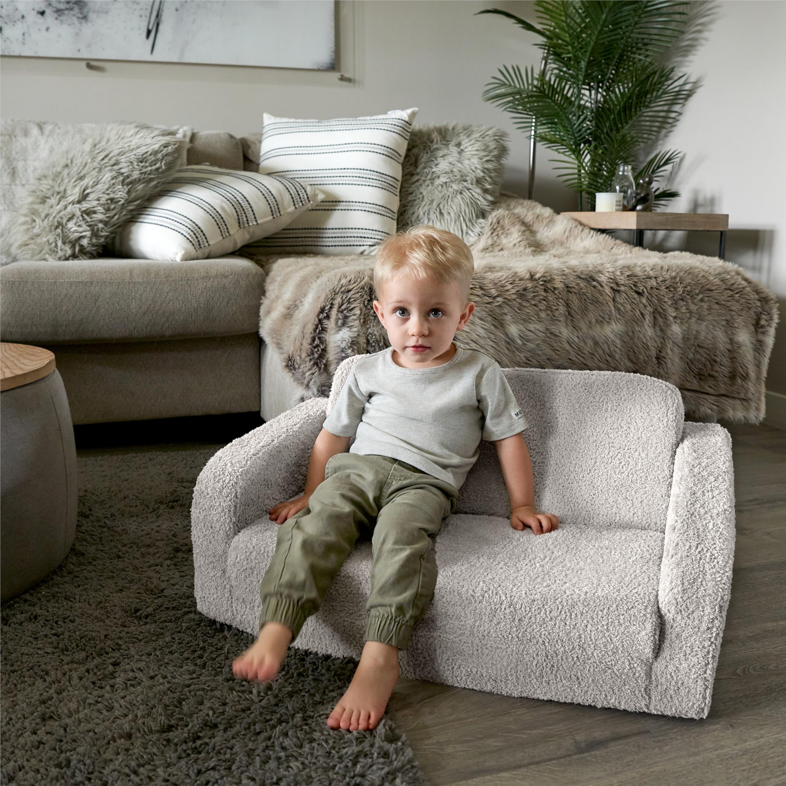 Sturdy Kids Couch and Chair for Fun Play Time or Comfy Lounging - The Perfect 2 in 1 Toddler Sofa Easily Unfolds Into a Super Soft Lounger - Modern Fold Out Chair for Babies Fits Nicely with Any Decor