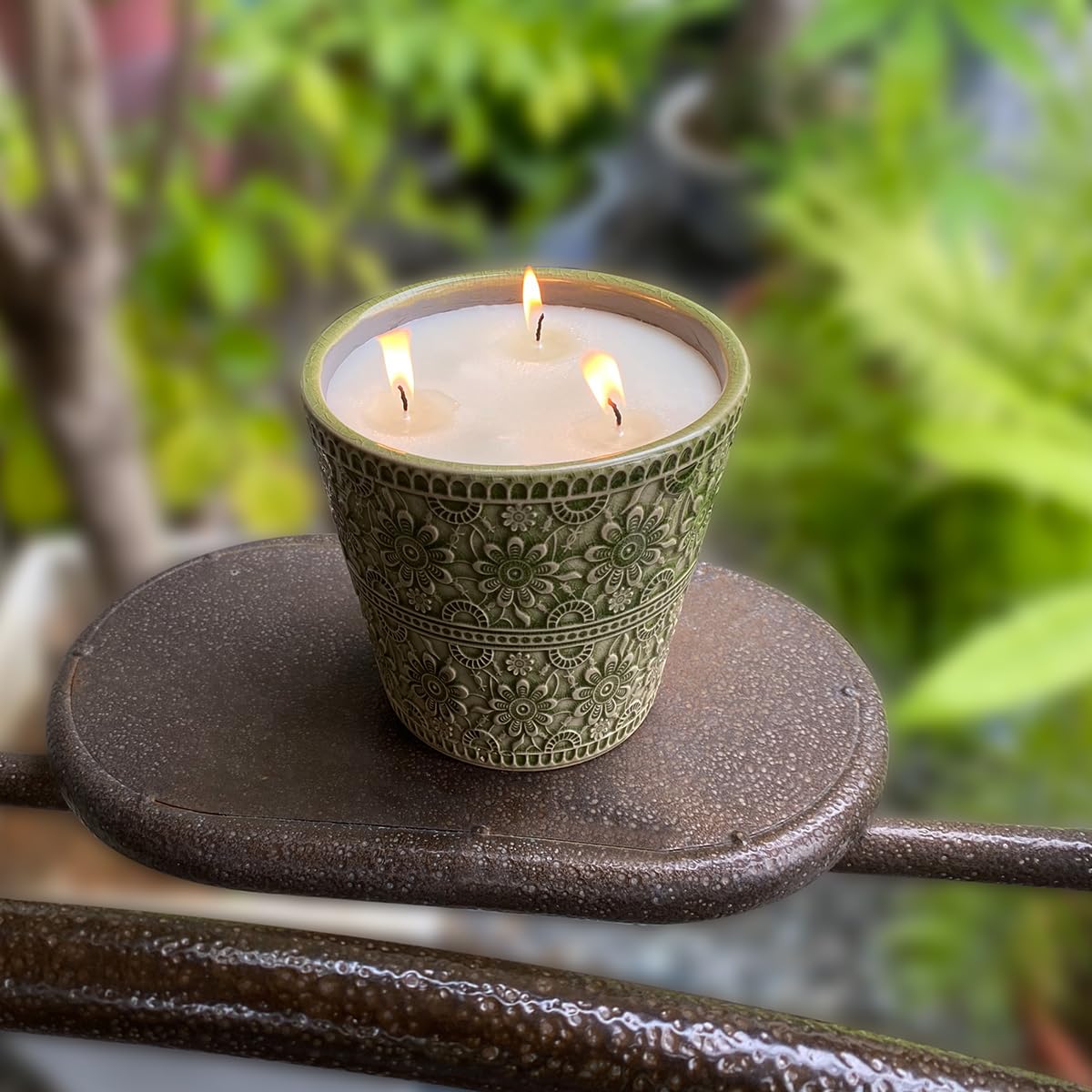 Outdoor Citronella Candle, Decorative Delicate Porcelain Candle Made with Natural Citronella Oil and Natural Soy Wax, Non-Toxic Smokeless Candle for Indoor, Patio, Backyard, Outdoor, Camping