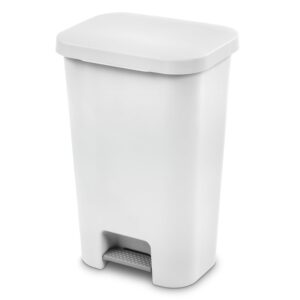 bcwyo 11.9 gal. stepon wastebasket plastic, white