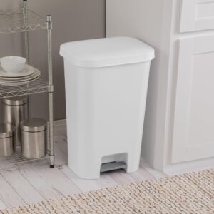 BCWYO 11.9 Gal. StepOn Wastebasket Plastic, White