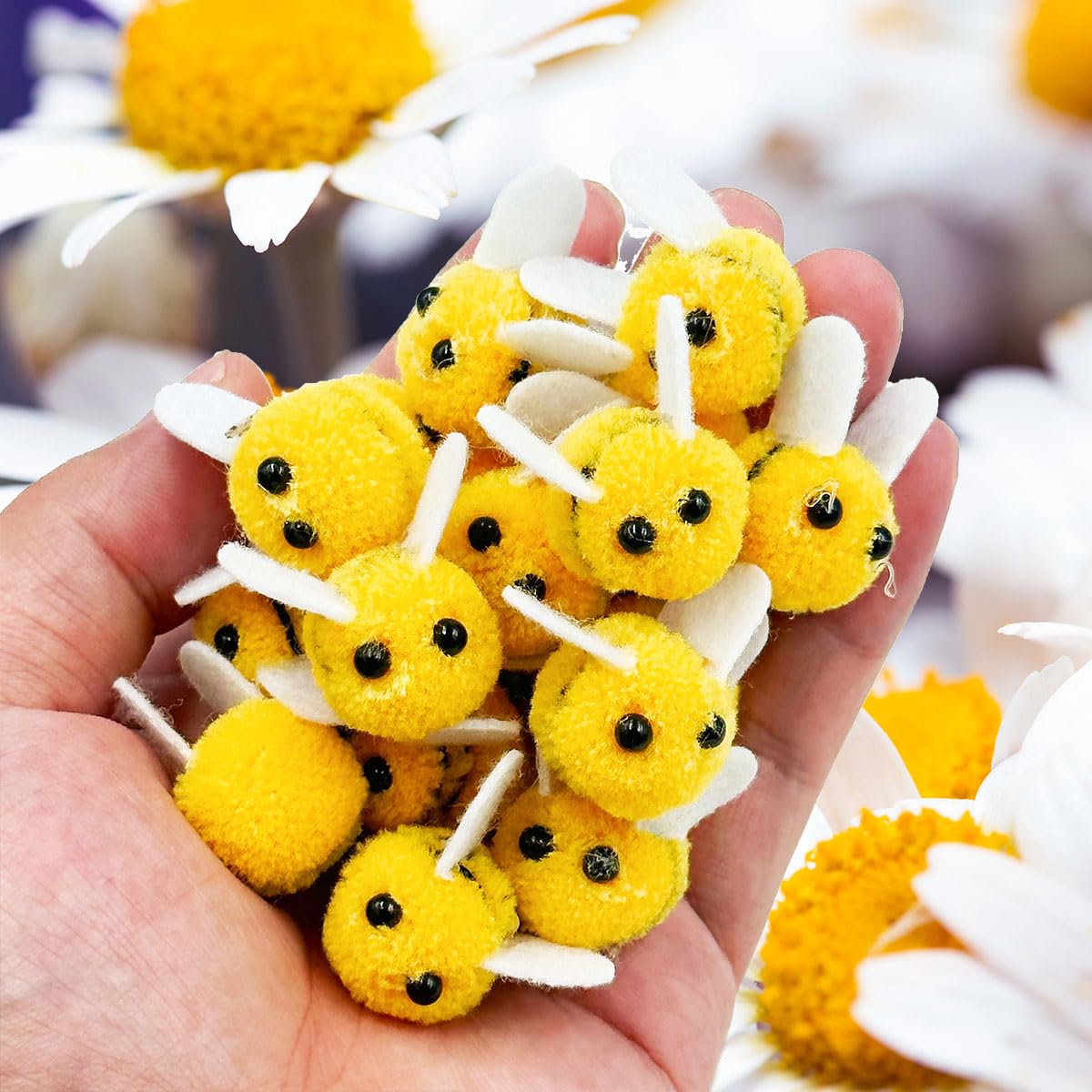 Suartus Mini Wool Felt Bee - 50Pcs Felt Bees for Crafts,Cute Bee Plush Crafts Honey Bee Pom for DIY Clothing Hat Gift Scrapbooking Jewelry Crafts Accessories Bee Themed Party Decoration