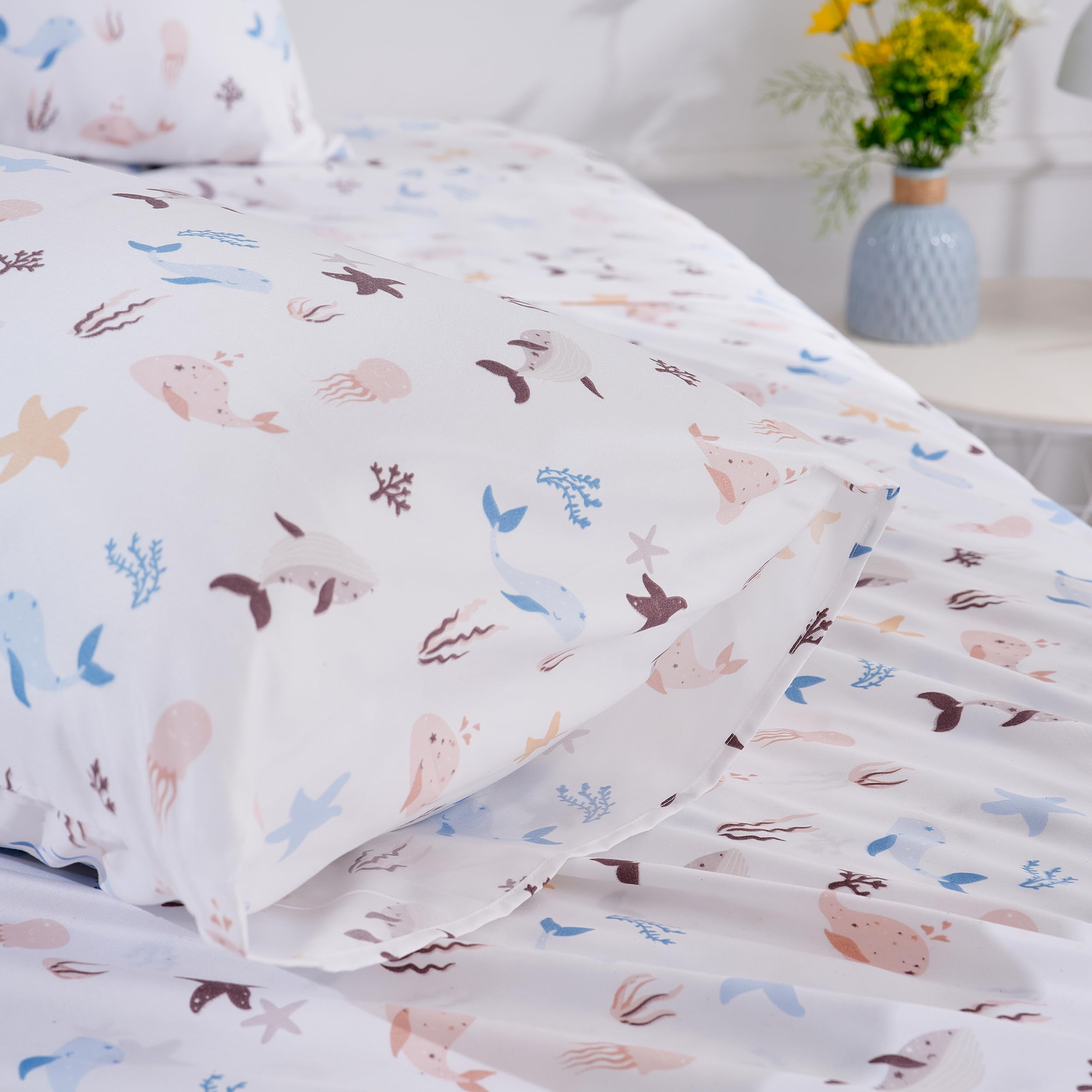 Sea Animal Twin Sheets Fish Whale Underwater World Cute Cozy Fun Twin Bed Sheet Set for Kids Girls Boys Children - Kids Bed Sheet Collection - Deep Pocket, Wrinkle Free and Soft Bedding - 3PC