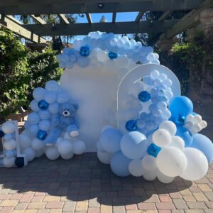 Blue Balloon Garland Arch Kit, 134pcs Blue and White Party Balloons Arch Kit for Baby Shower, Birthday, Bridal Shower, Graduation, Winter Wonderland Party Decorations