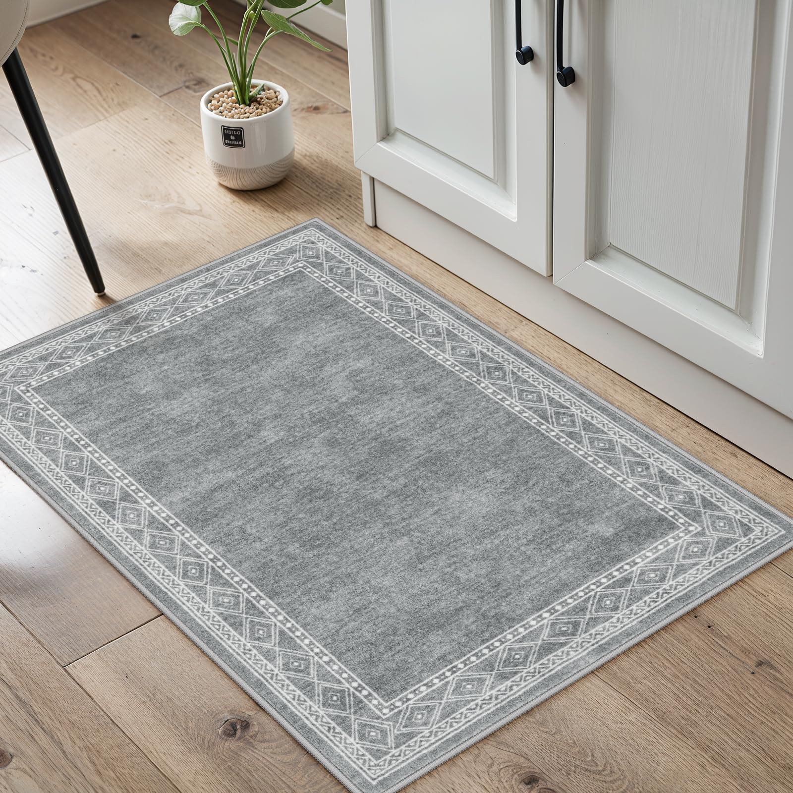 Lahome Modern Bordered Entryway Rugs Indoor- 2x3 Kitchen Rugs Non Slip Washable Ultra-thin Soft Small Rug Indoor Door Mat, Throw Carpet Washable Rugs for Bathroom Bedroom Entry(2x3ft,Grey)