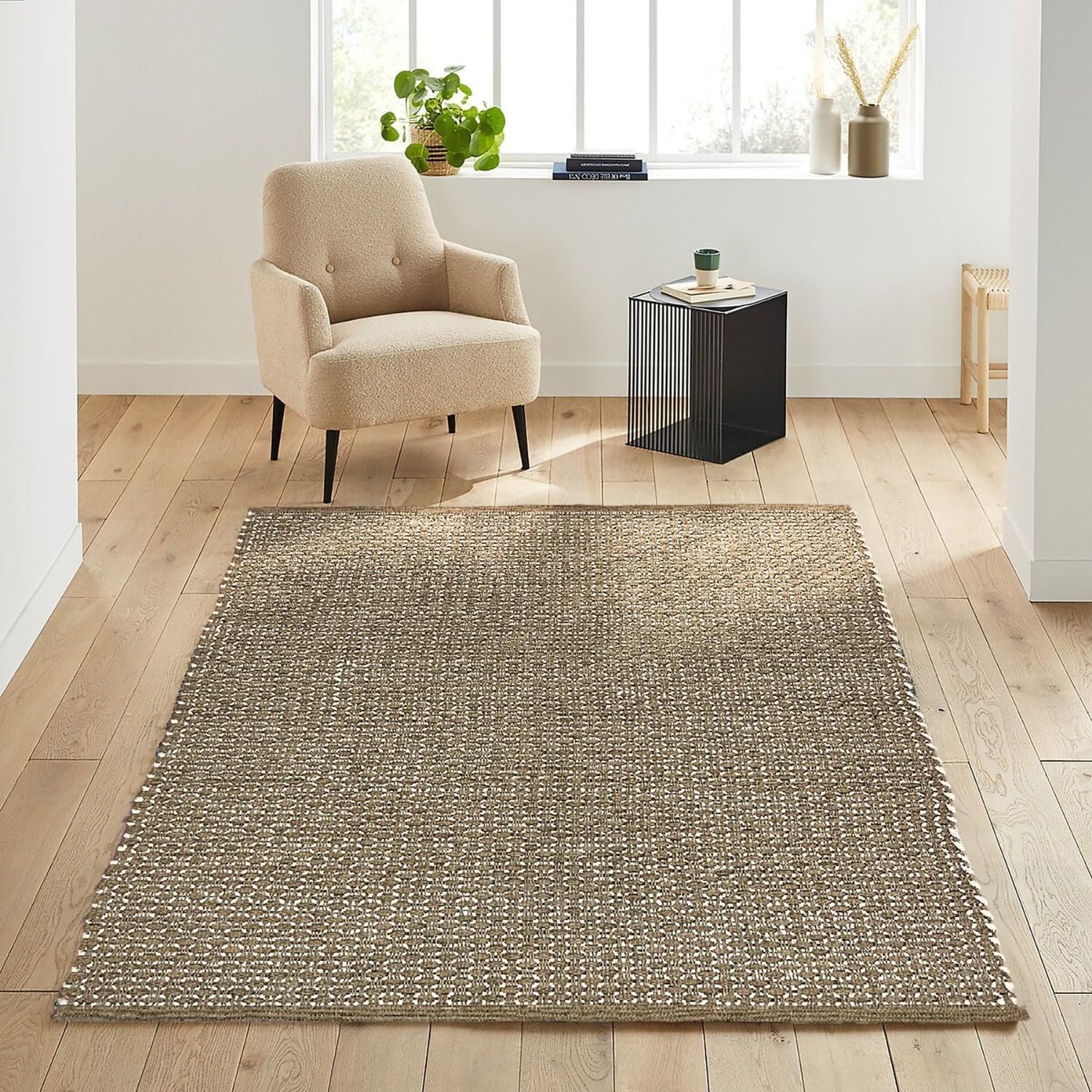 Kaspene Home, Braided Natural Jute Rug, Handmade with Braided Weave, Durable, Ideal for Entryway, Living Room, and Kitchens - Boho, Farmhouse, Pet and Kid Friendly 4'x6'