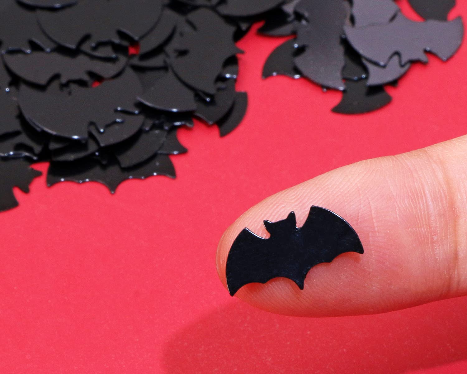 ONLYKXY 1200pcs Halloween Party Confetti Black Bat Confetti for Halloween Party Table Confetti and DIY(Bat)