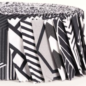 Soimoi 40Pcs Geometric Print Cotton Precut Fabrics for Quilting Craft Strips 2.5 inches Jelly Roll - White & Black