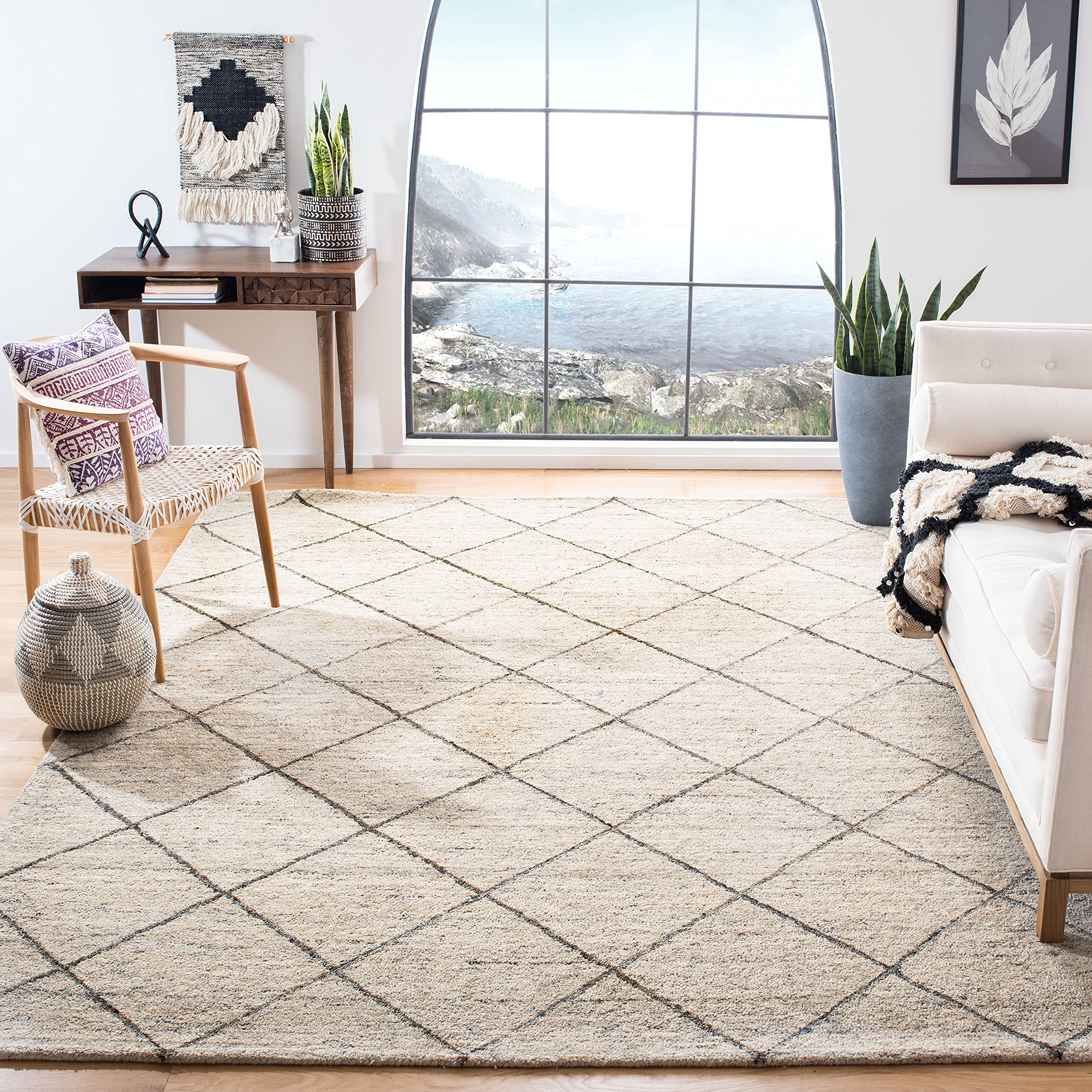 SAFAVIEH Himalaya Collection Area Rug - 10' x 14', Ivory, Handmade Wool, Ideal for High Traffic Areas in Living Room, Bedroom (HIM423A)