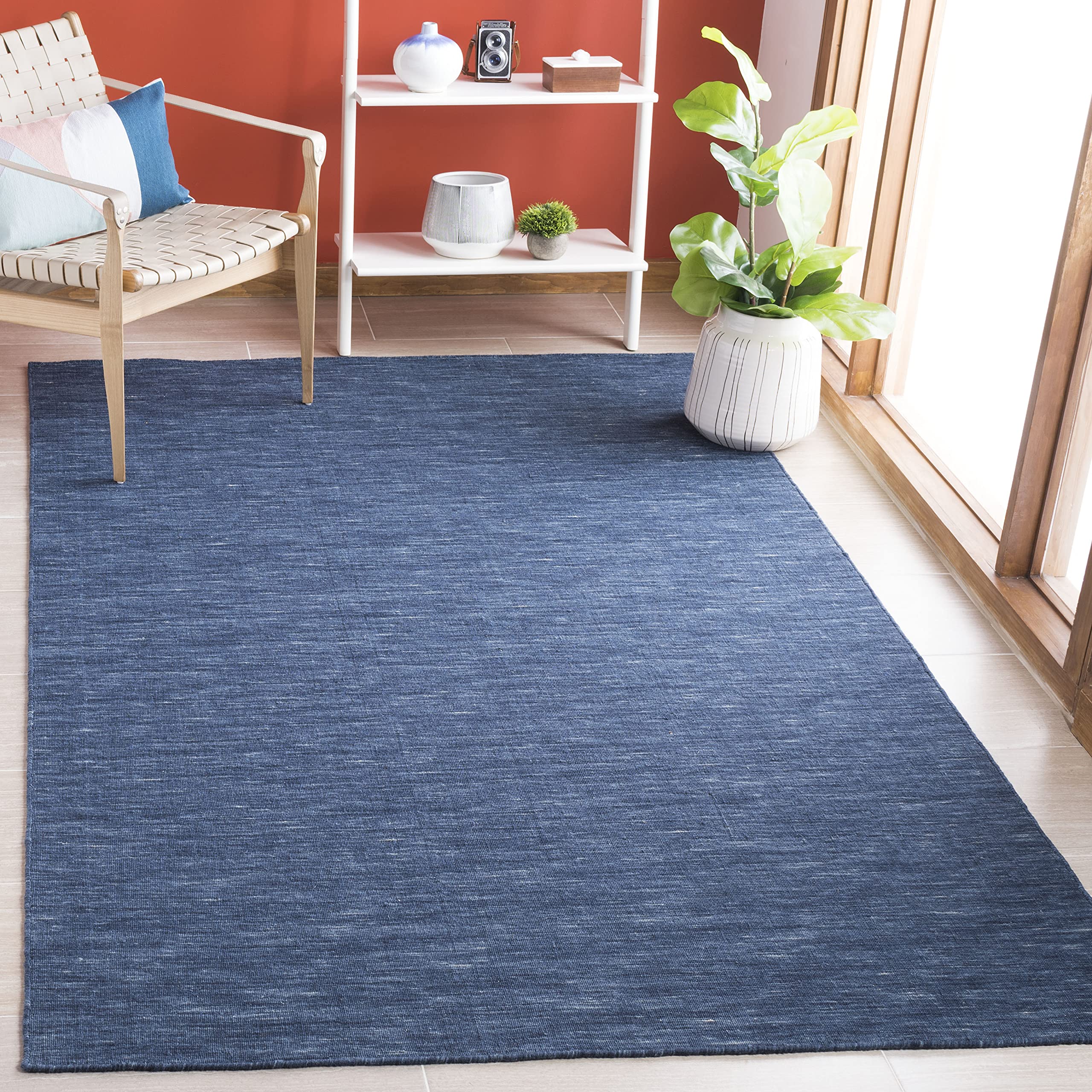 SAFAVIEH Kilim Collection Accent Rug - 3' x 5', Navy & Blue, Handmade Casual Solid Wool, Ideal for High Traffic Areas in Entryway, Living Room, Bedroom (KLM850N)