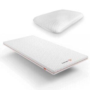 the premium mattress topper by dormeo (queen) and true evolution pillow bundle